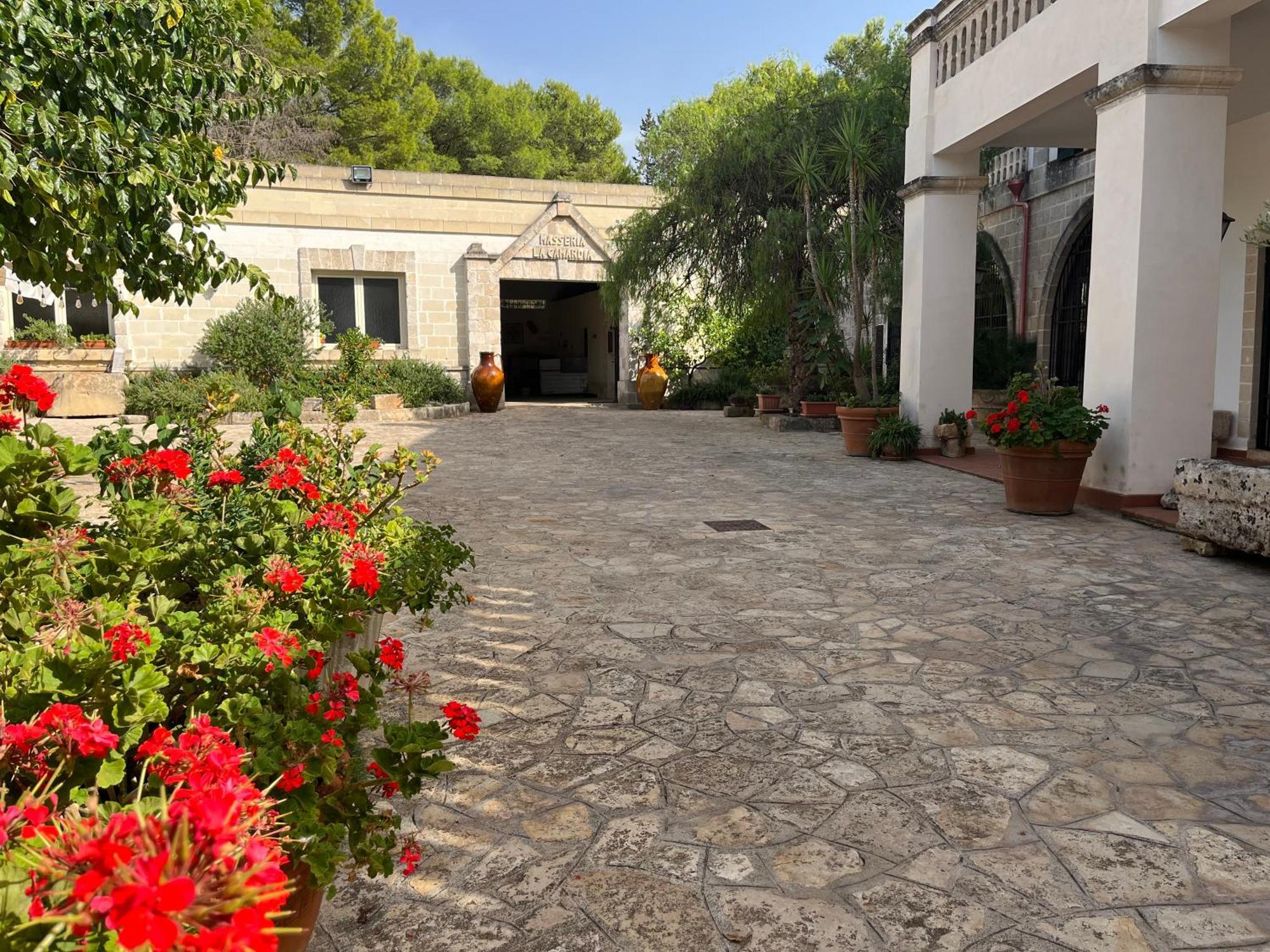 Masseria La Camardia Sava Exterior photo
